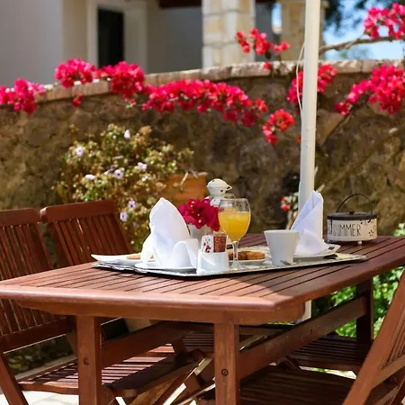 Luxury Lemonia With Private Pool *