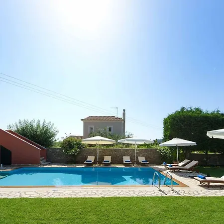 Luxury Lemonia With Private Pool Villa