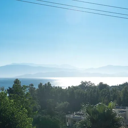 Luxury Lemonia With Private Pool